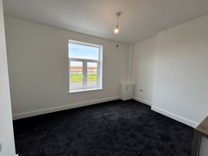 Photo 19- click for photo gallery